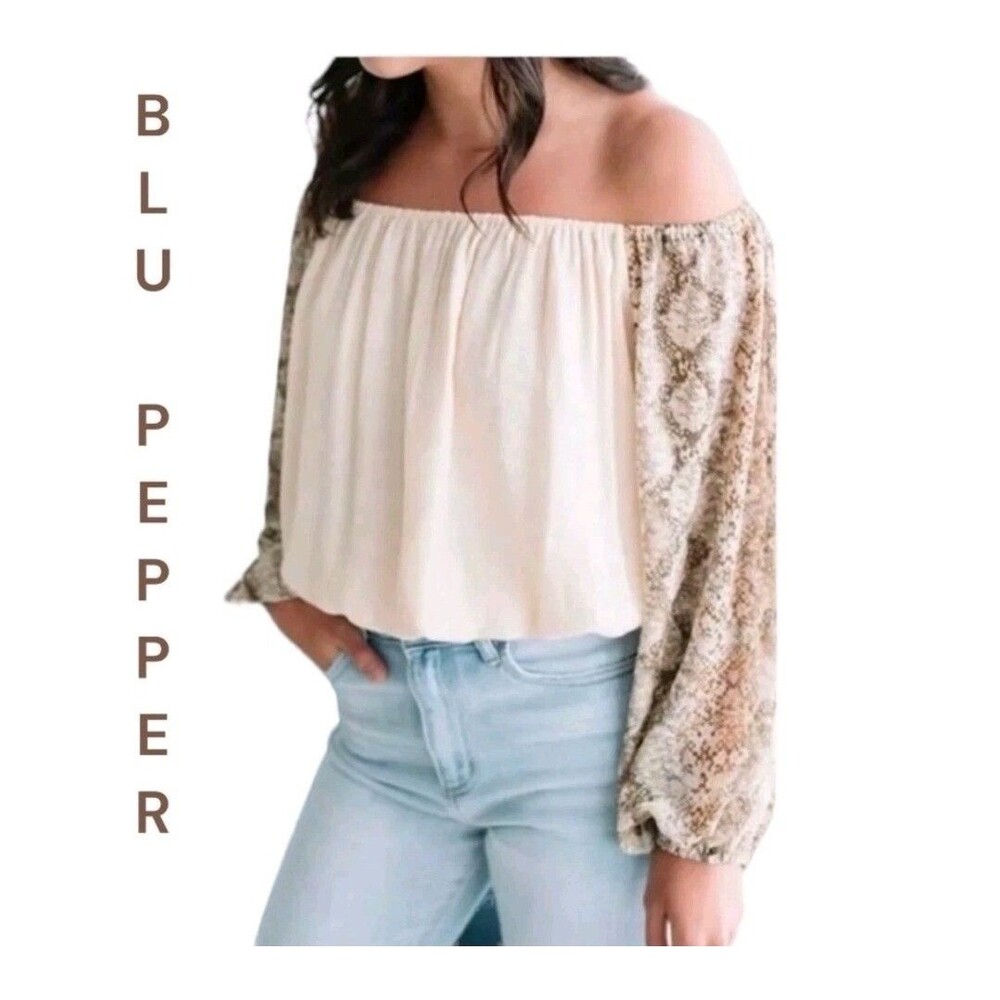BLU PEPPER Designed in California Snakeskin off the Shoulder Crop Top Size XS